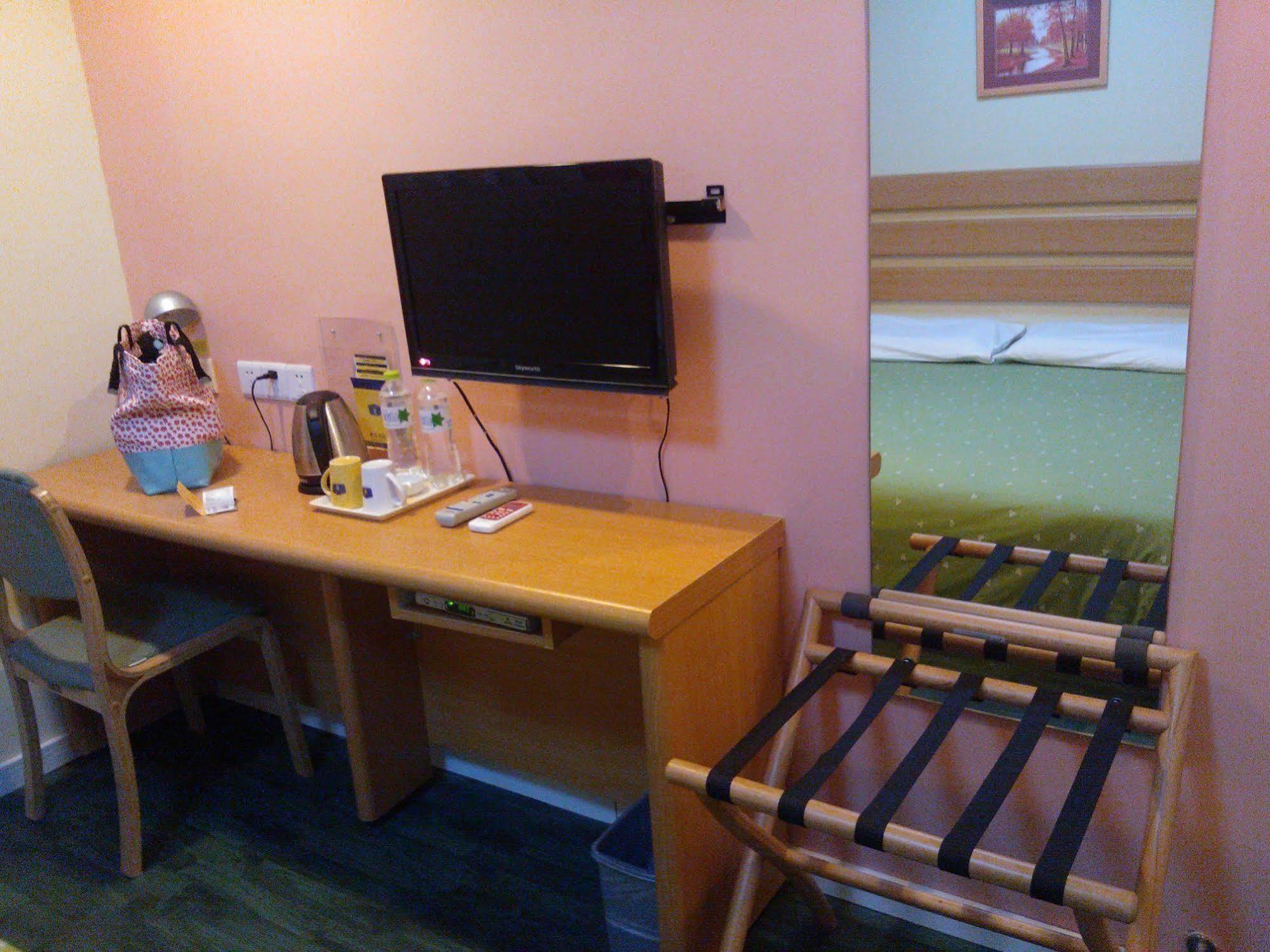 Home Inn Chongqing Jiangbei Airport Shuangfeng Road Exterior photo
