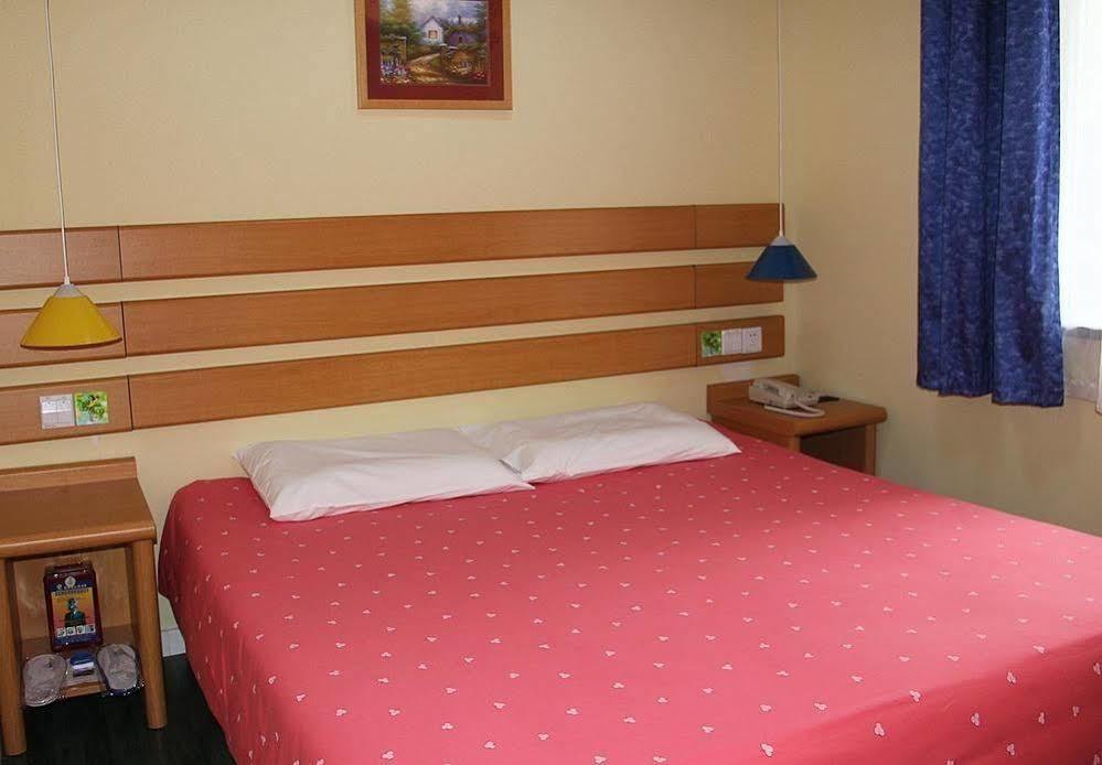 Home Inn Chongqing Jiangbei Airport Shuangfeng Road Exterior photo